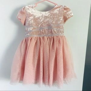 2T NWT Children’s Place Dress